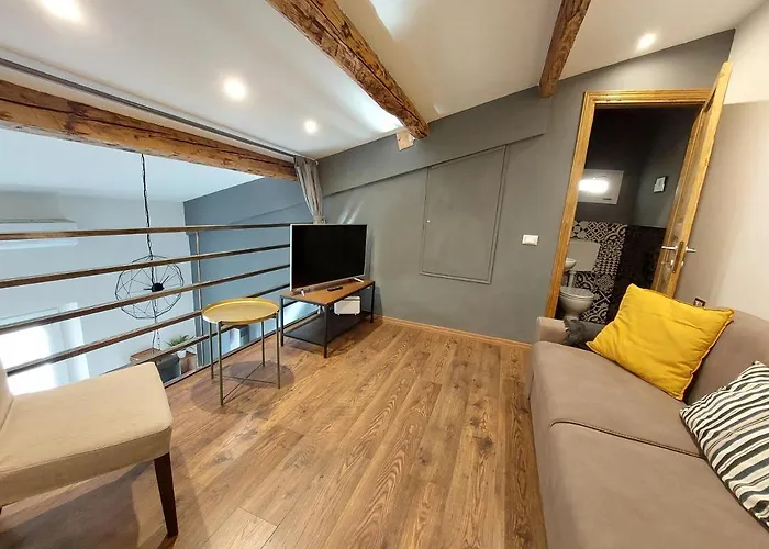 Savieri In Дом отдыха *