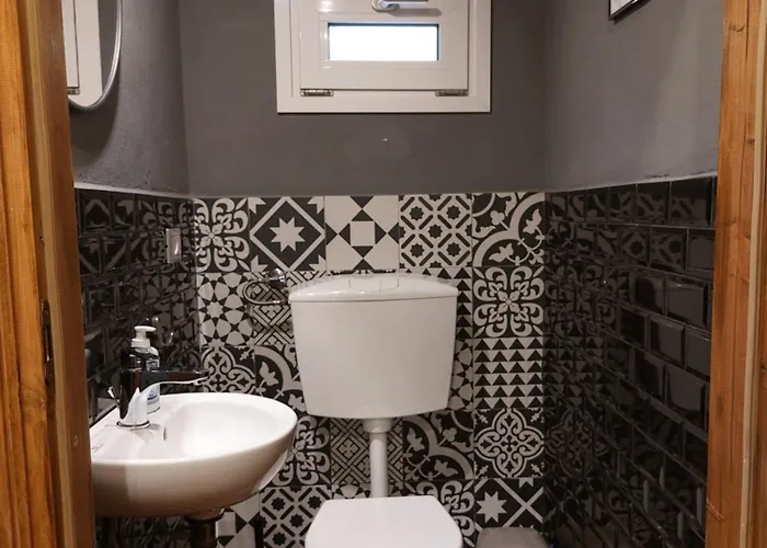 Savieri In Дом отдыха